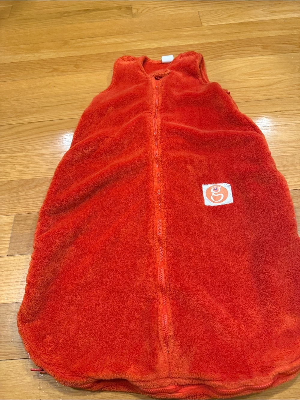 Gunamuna Gunapod orange wearable blanket size small.(0-9  months)